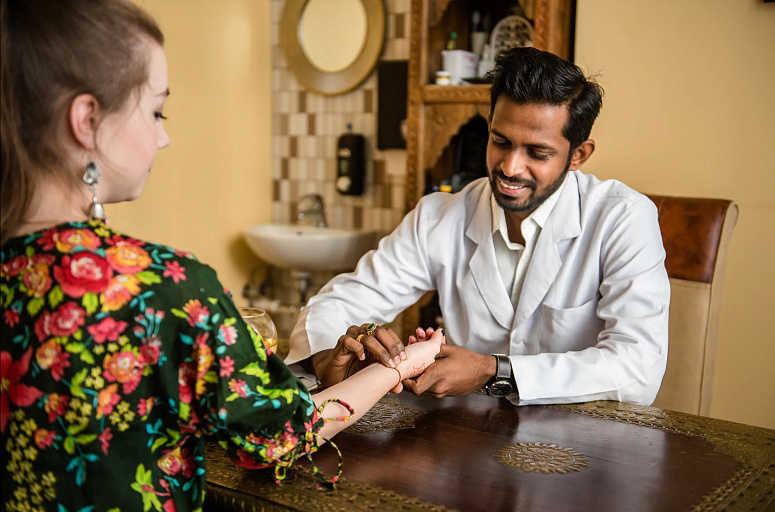 консультация у аюрведического врача фото