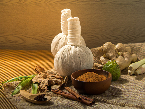 Массаж мешочками: польза и противопоказания