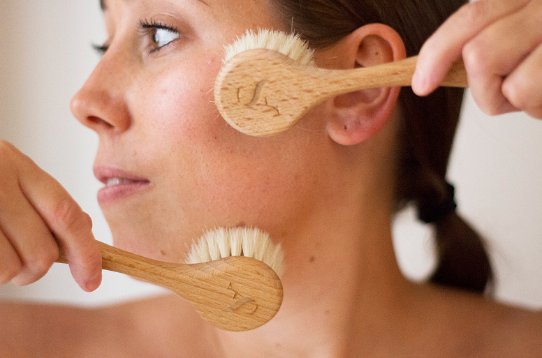 массаж щетками фото