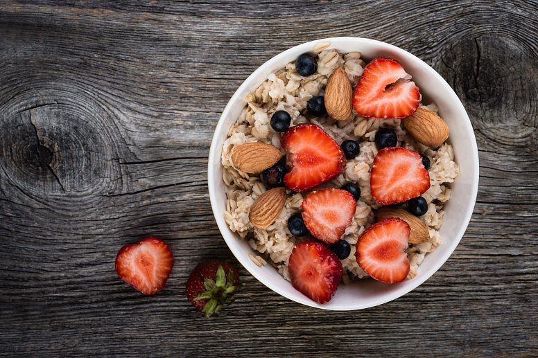 овсянка с клубникой фото